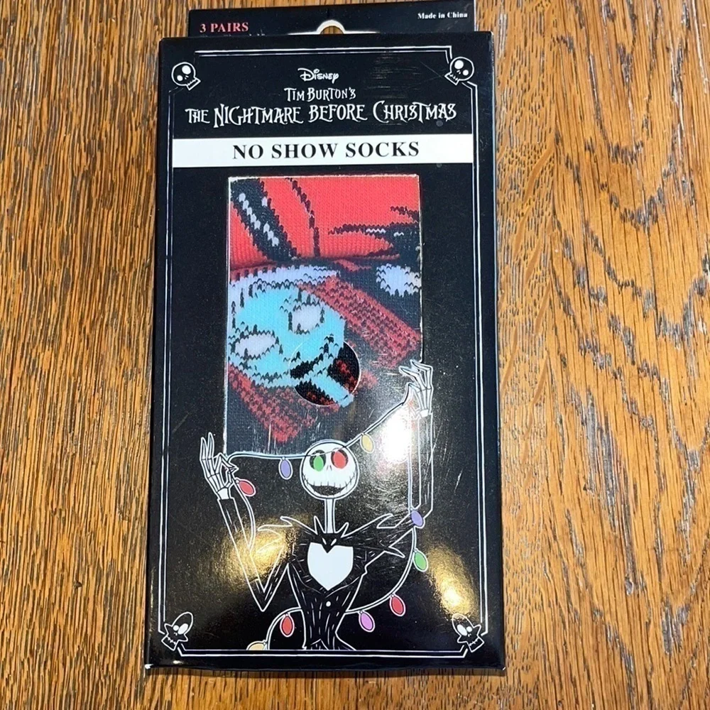 NEW IN BOX Disney Nightmare Before Christmas No Show Socks, 3pack